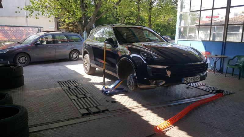 Гуми сервиз Пловдив<br>Тайърс